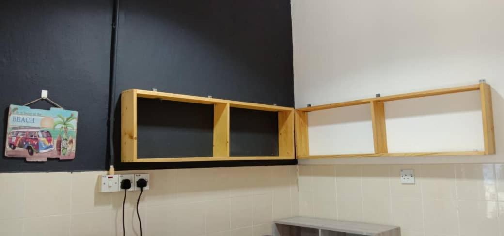 Karya Story Hostel Kudat Exterior foto