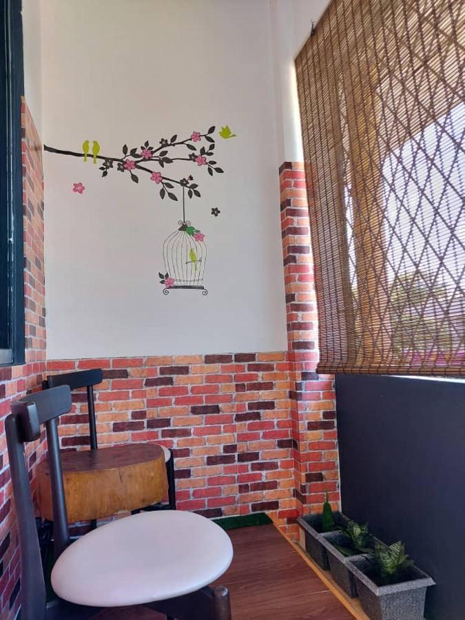 Karya Story Hostel Kudat Exterior foto